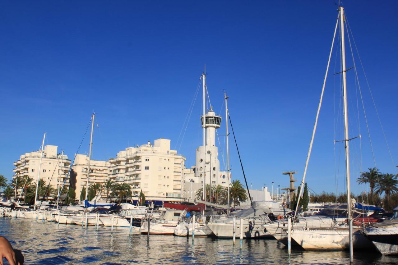 Studios Superior Isla De Rosas -Tramuntana42 Ngoại thất bức ảnh