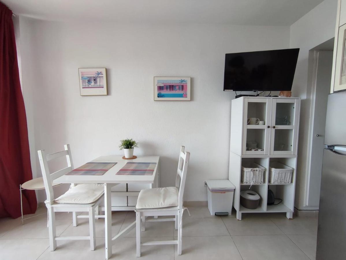 Studios Superior Isla De Rosas -Tramuntana42 Ngoại thất bức ảnh