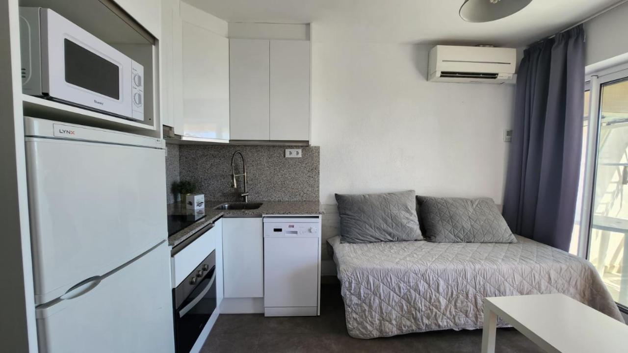 Studios Superior Isla De Rosas -Tramuntana42 Ngoại thất bức ảnh