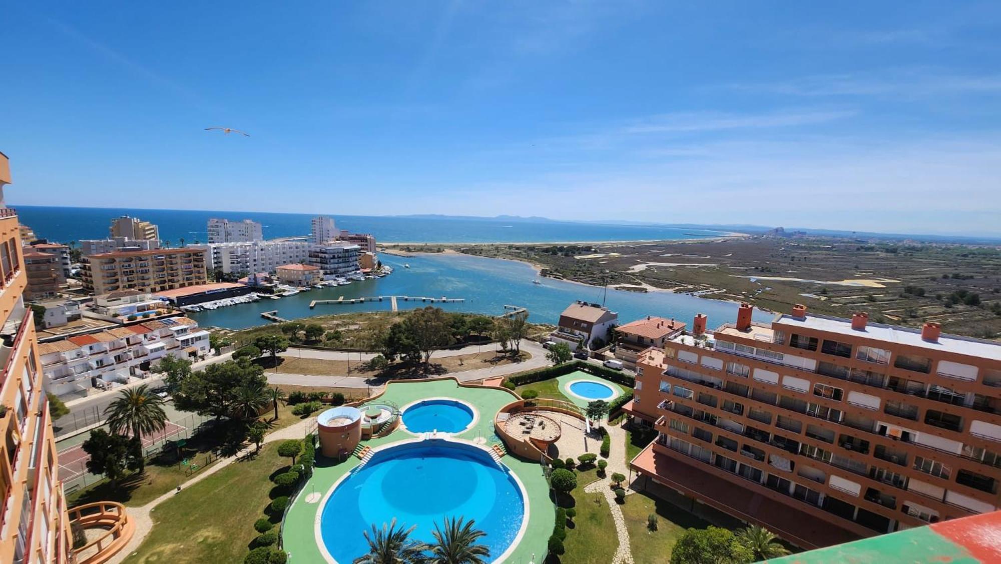 Studios Superior Isla De Rosas -Tramuntana42 Ngoại thất bức ảnh